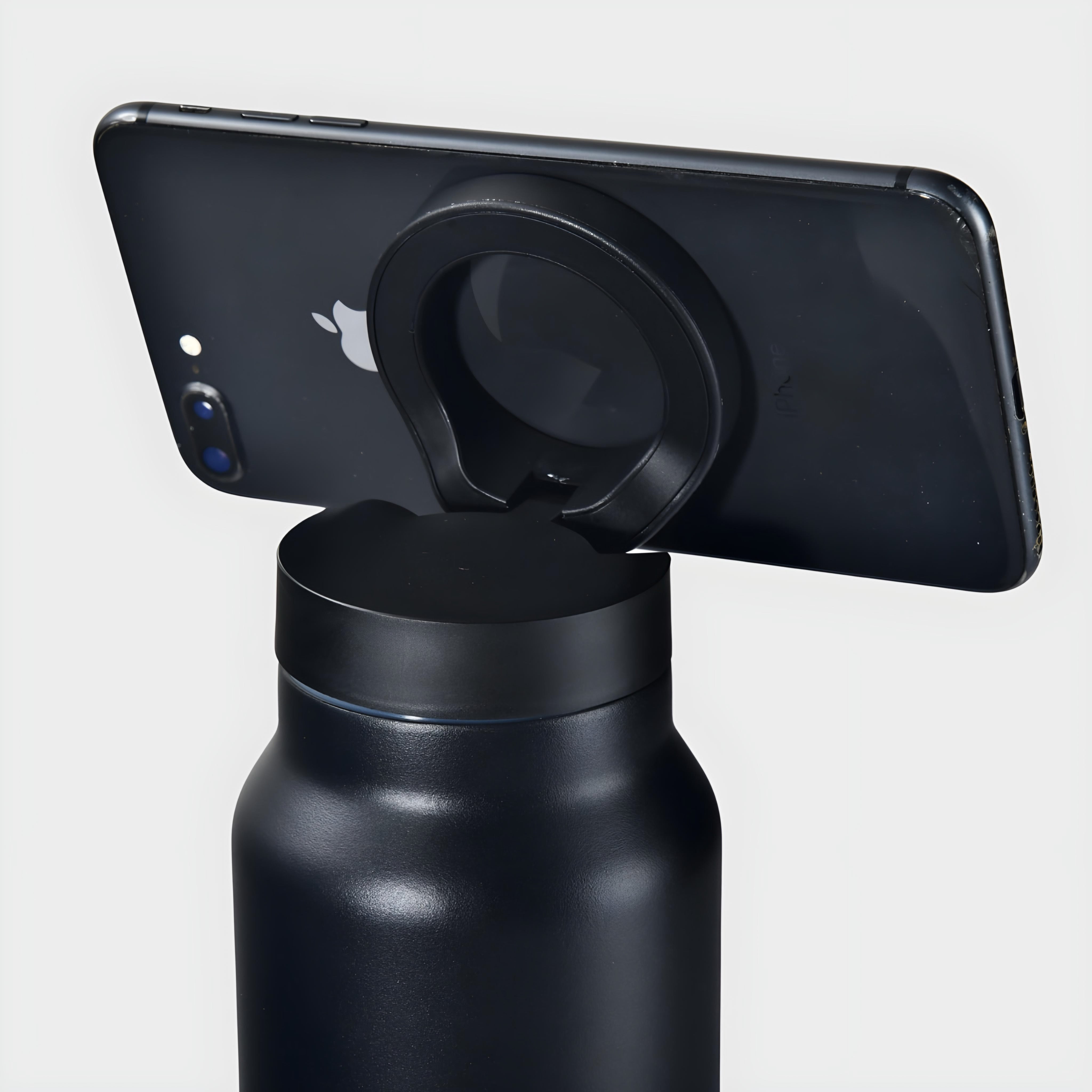 HydroSync™ 750ml insulated MagSafe thermal bottle